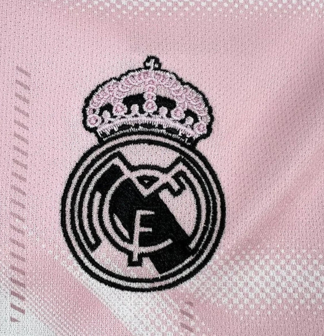 Maillot Real Madrid concept 2025